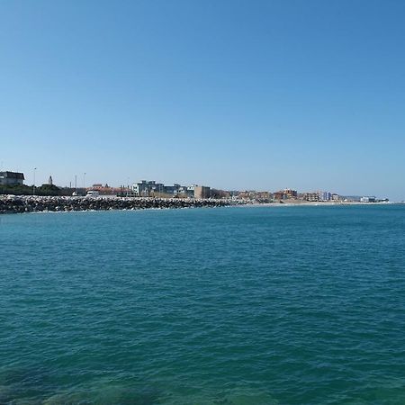 Apartment Schiavoni Fano Exterior photo
